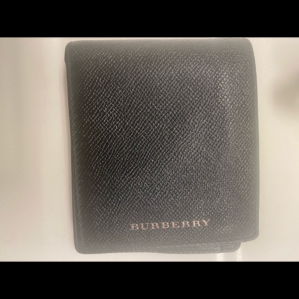 Burberry wallet